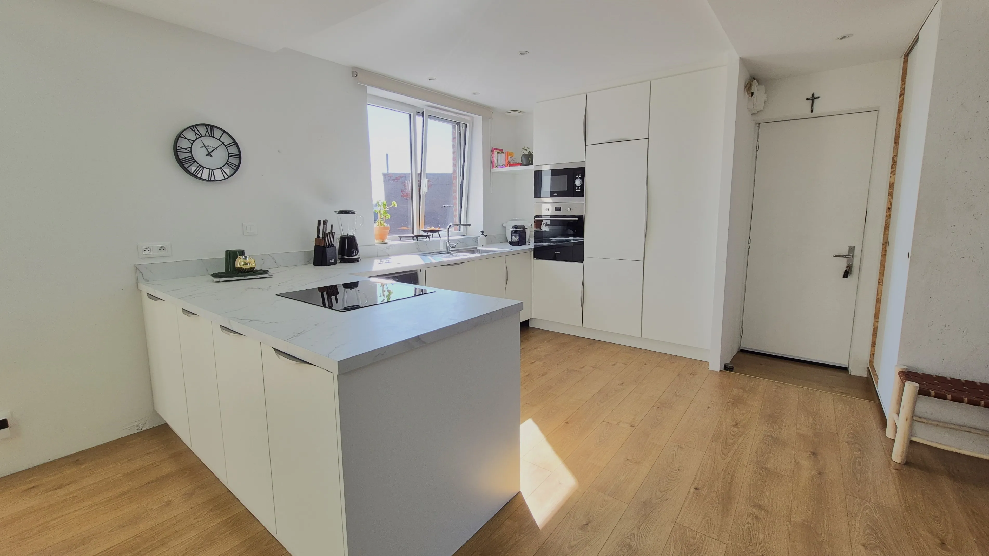 Cuisine ouverte ilot central — Appartement, Lambersart, Lambersart