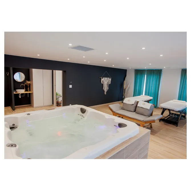 Spa privatif bassin tables de massage — Institut de beauté et spa, Marquette-lez-Lille