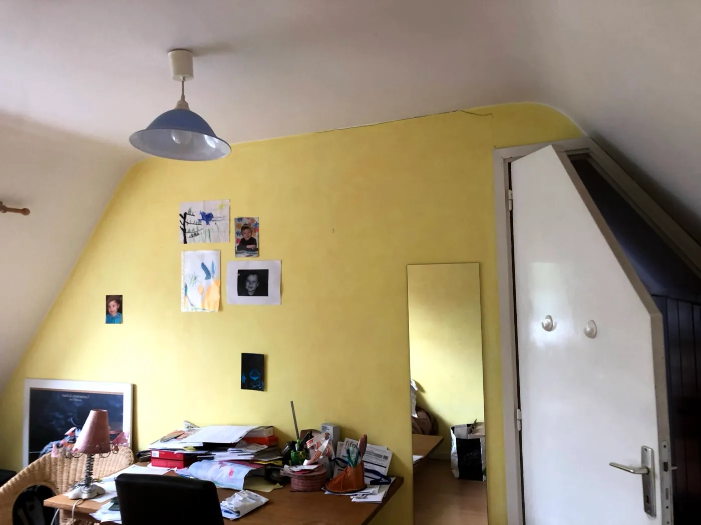 Avant travaux : Chambre coin bureau — Aile de maison, Croix, Croix
