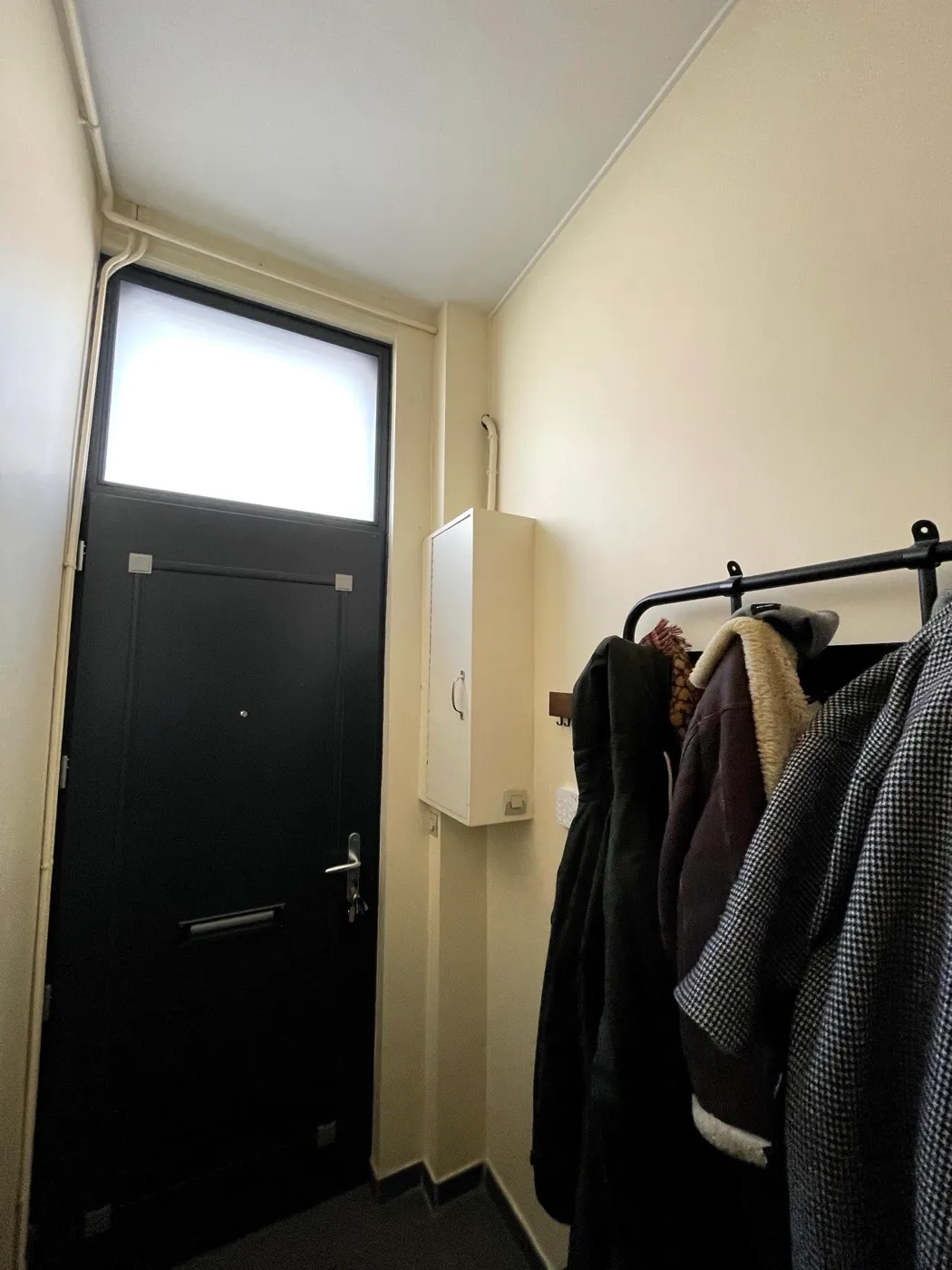 Avant travaux : Entree porte noire — Maison 1930, Lambersart, Lambersart