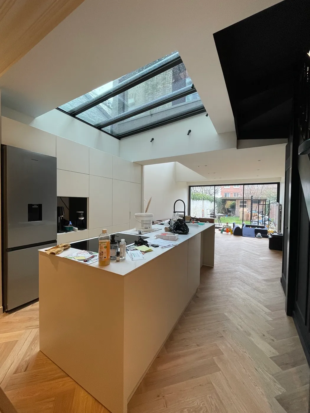 Cuisine ilot ouverture sur jardin — Maison 1930, Lambersart, Lambersart