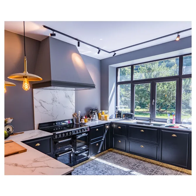 Manoir cuisine — Manoir entre Lille et Namur, Lille / Namur