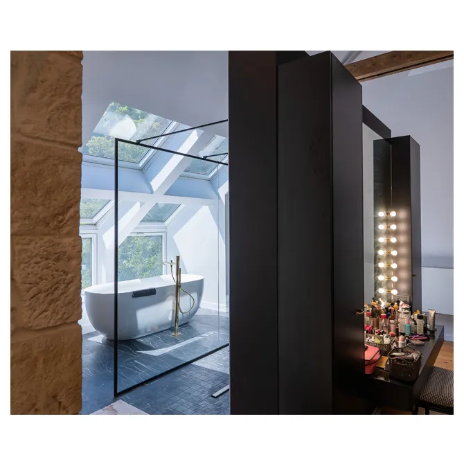 Manoir parentale coiffeuse — Manoir entre Lille et Namur, Lille / Namur