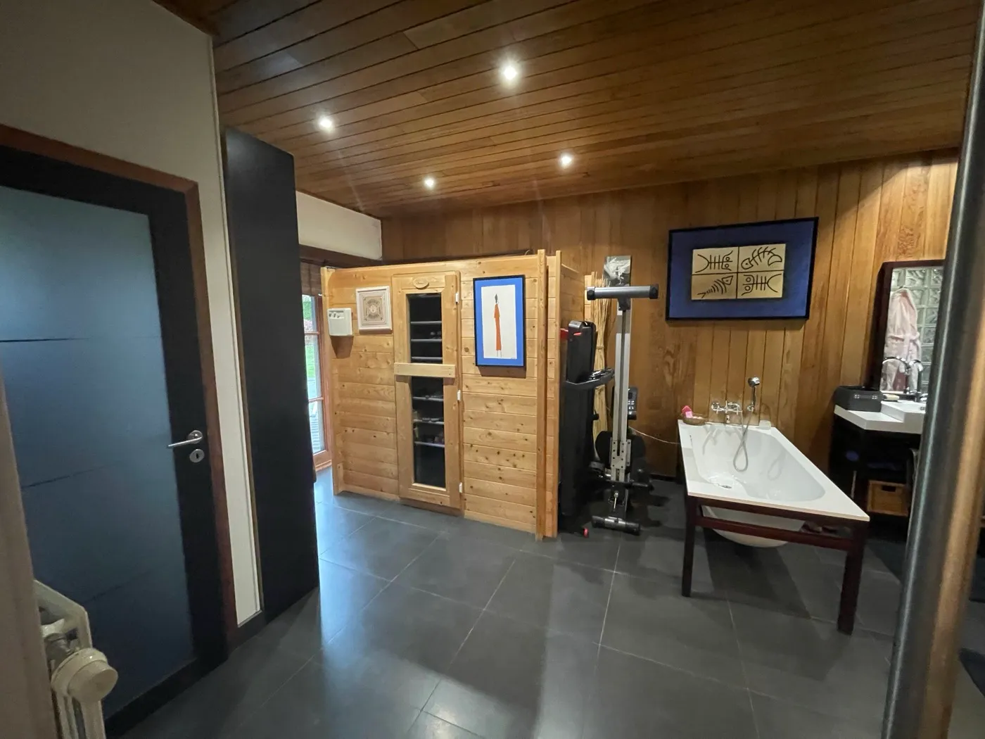 Avant travaux : Sauna — Villa contemporaine, Lille, Lille